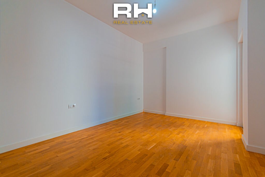 Banesë – Zyre 88m² me #QIRA në Lagjen e Muhaxherëve