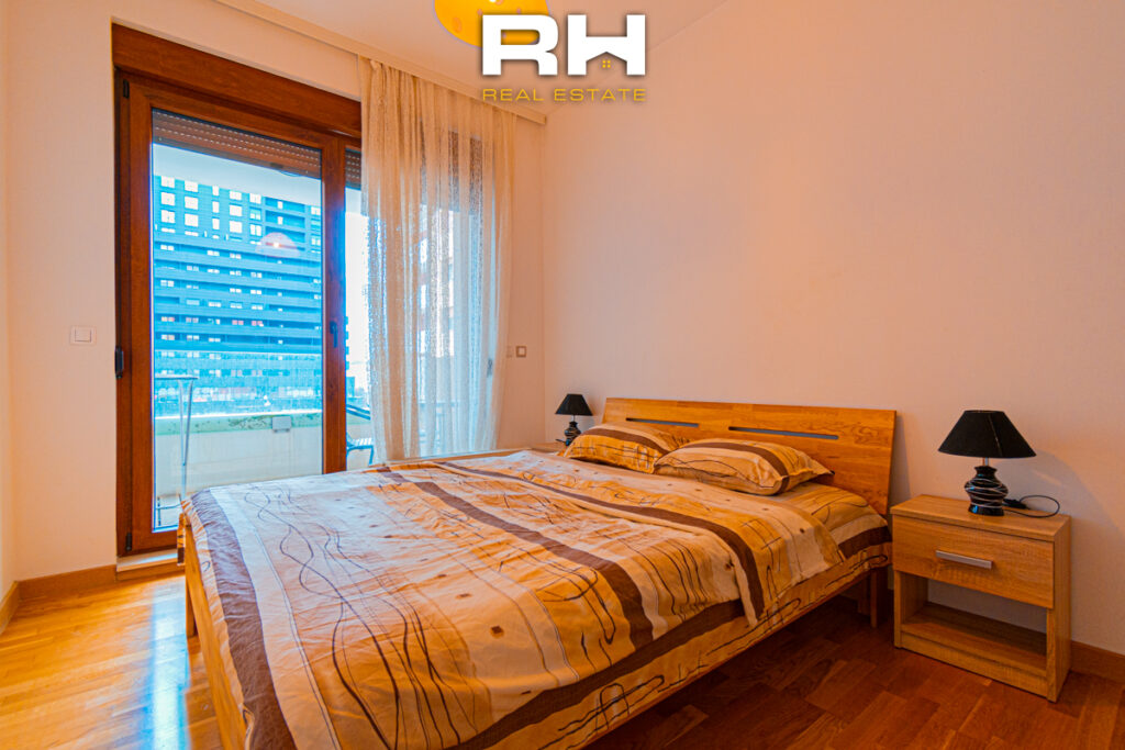 Banesë 98m² me #QIRA në Pejton