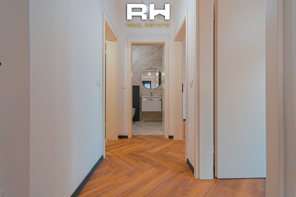 Banesë – Zyre 103.92m² me #QIRA në Lakrishtë