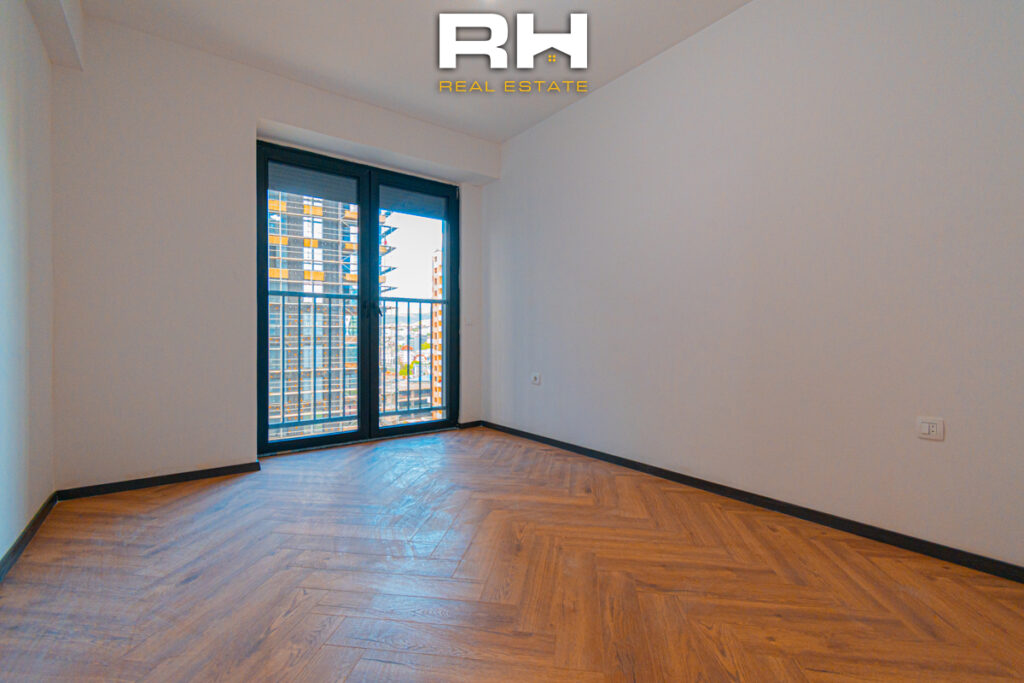 Banesë – Zyre 103.92m² me #QIRA në Lakrishtë