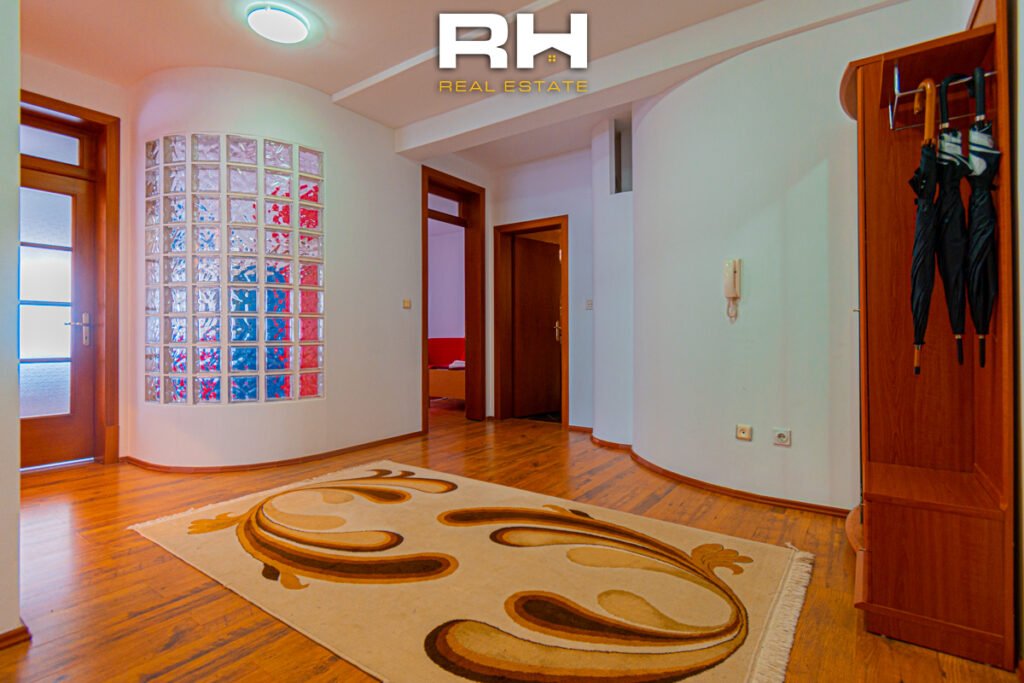 Banesë 155m² me #QIRA në Aktash