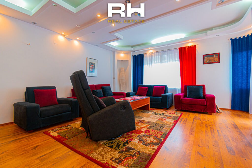 Banesë 155m² me #QIRA në Aktash