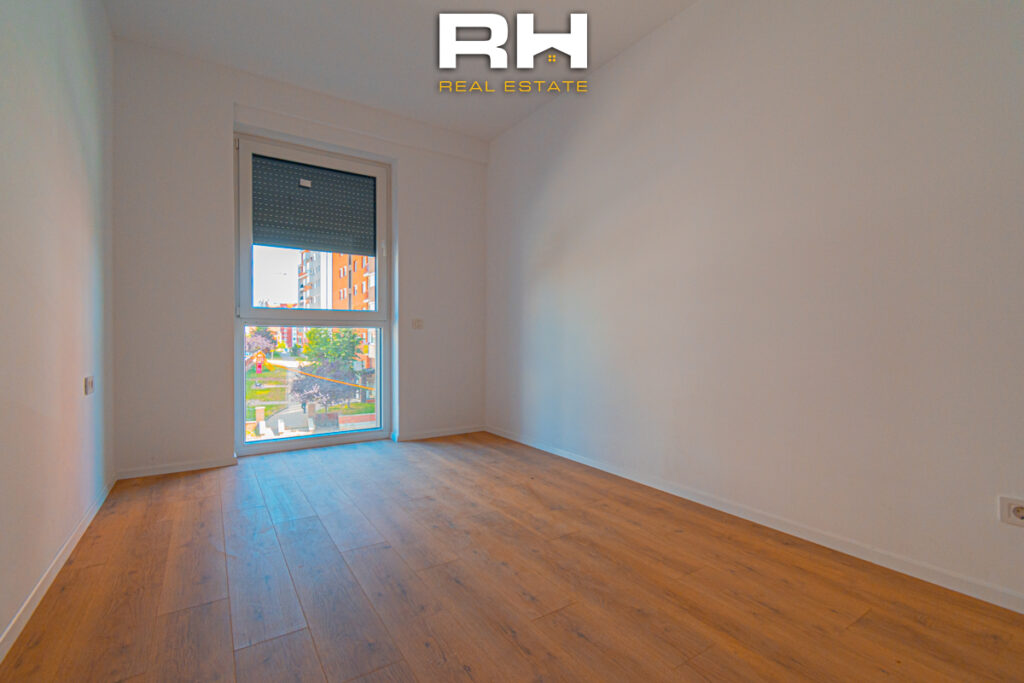 Banesë – Zyre 94m² me #QIRA te Mati 1