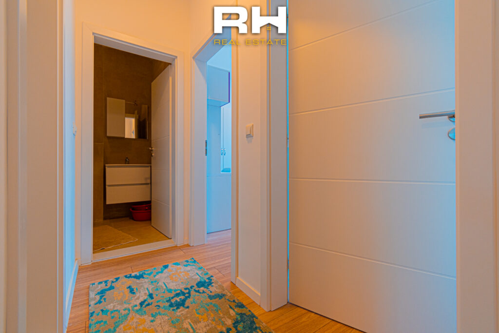 Banesë 90m² me #QIRA në Rrugën C