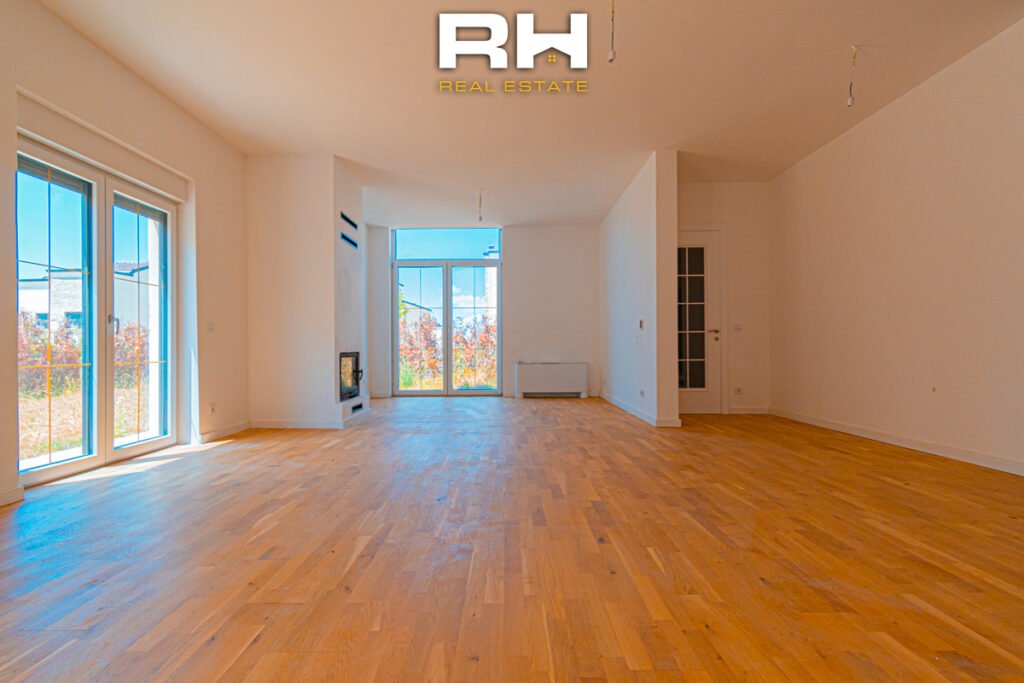 Shtëpi 300m² me #QIRA në Royal Green Residence, Zllatar