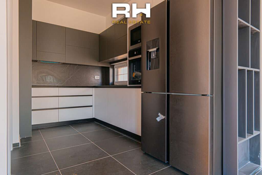 Shtëpi 198m² me #QIRA në Royal Green Residence, Zllatar