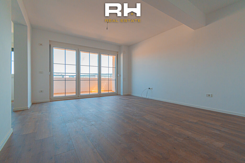 Banesa 68.4m² në SHITJE në Tophane