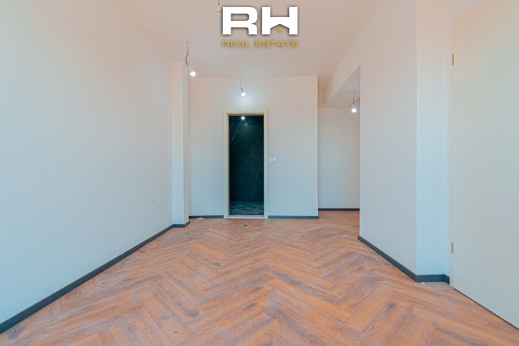Banesë – Zyre 101.57m² me #QIRA në Lakrishtë