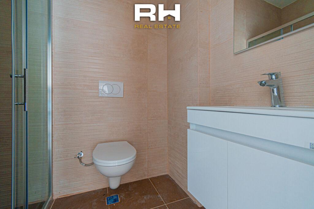 Banesa 68.4m² në SHITJE në Tophane