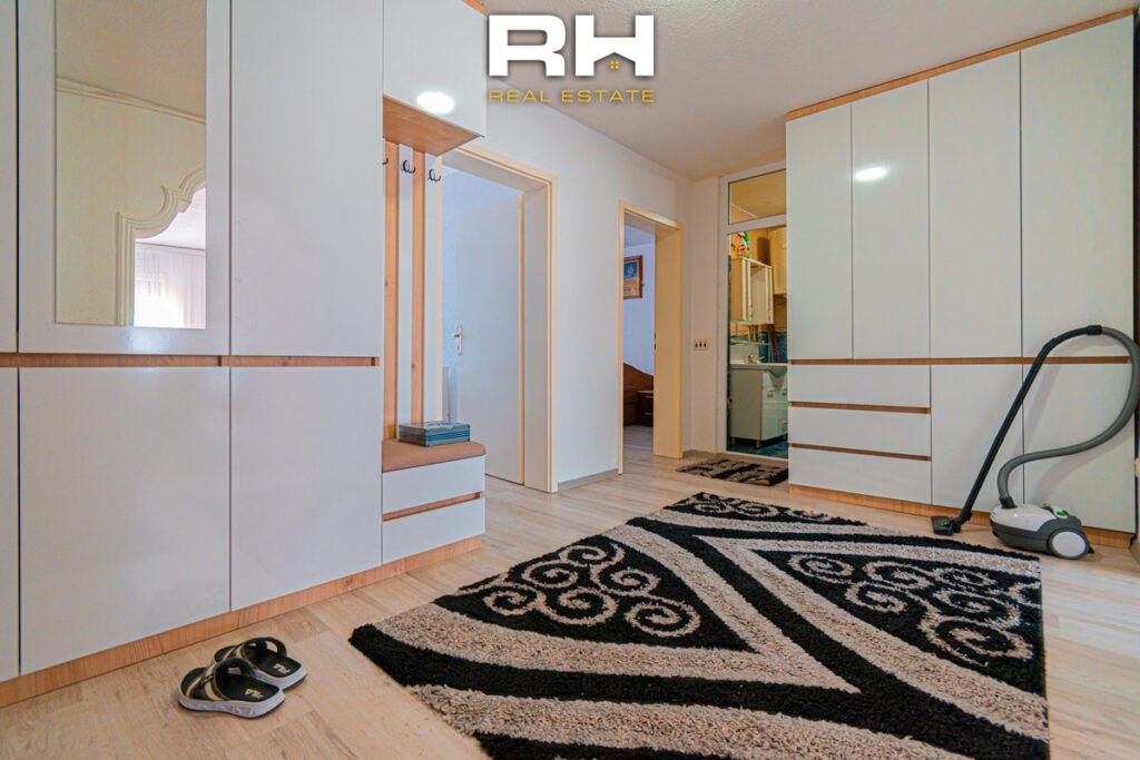 Banesë 115m² me #QIRA në Dardani