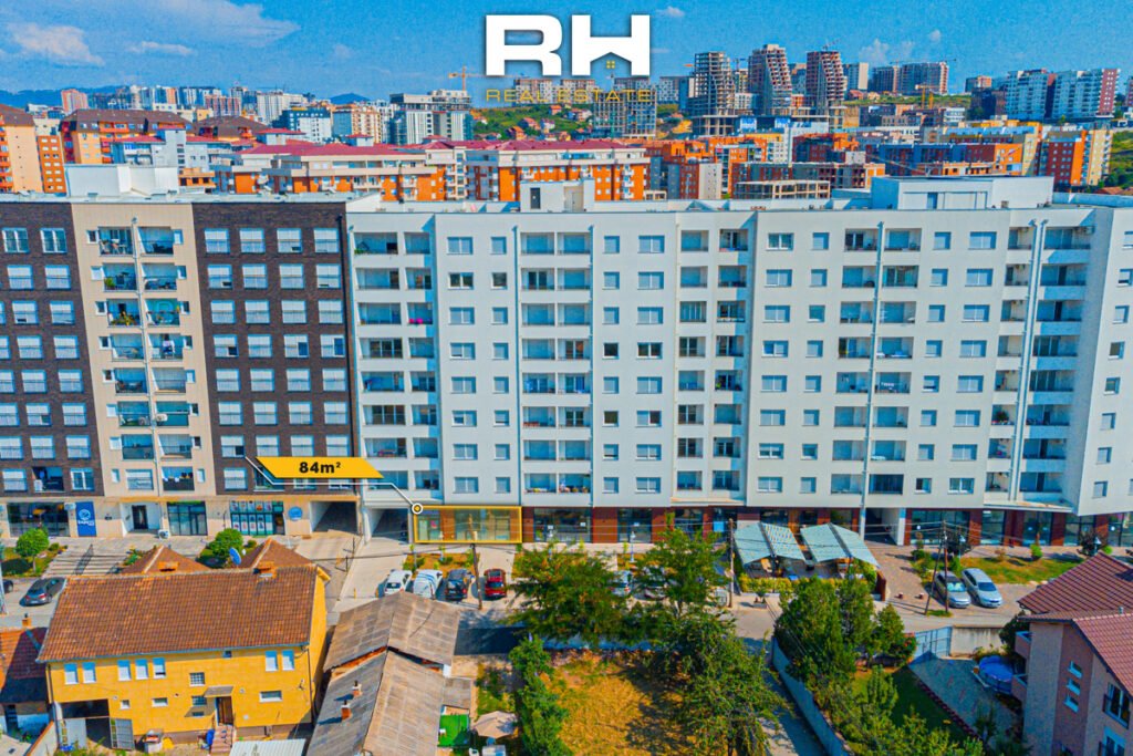 Lokal 84m² me #QIRA në Emshir