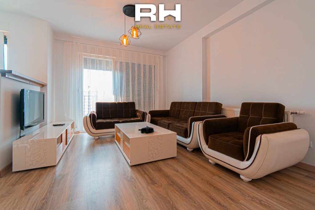 Banesë 89m² me #QIRA në Rrugën C