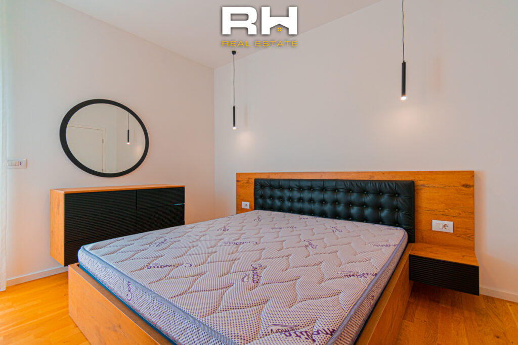 Shtëpi 205m² me #QIRA në lagjen Qershia, Çagllavicë