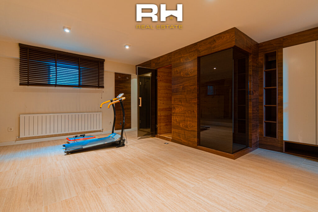 Shtëpi 275m² me #QIRA në Fshatin Ndërkombëtar