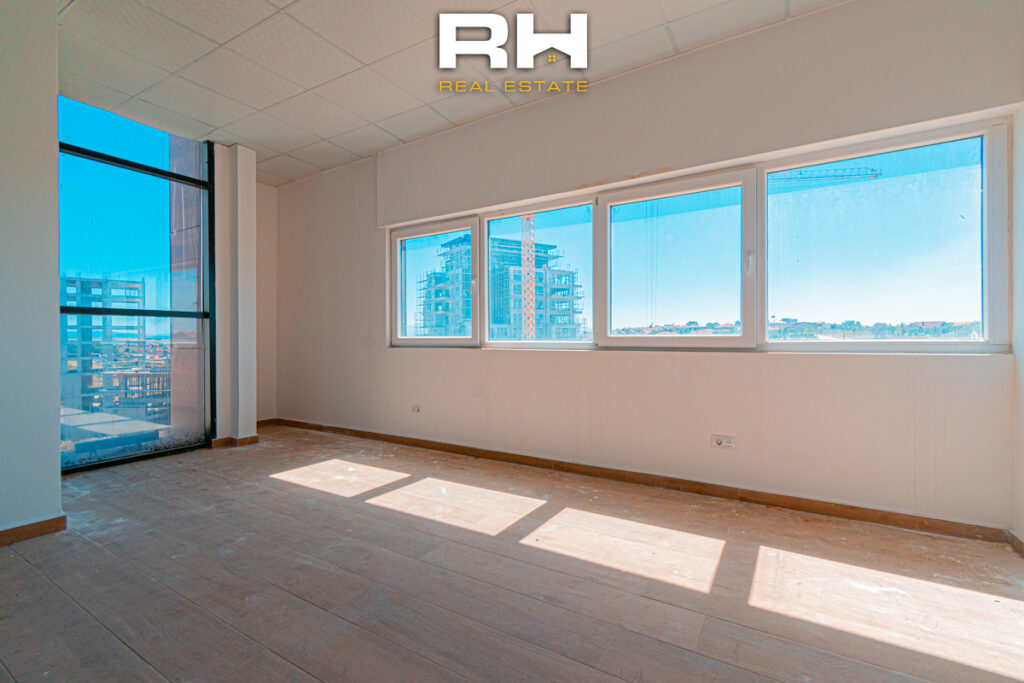 Zyre 64.9m² në SHITJE te Prishtina e Re