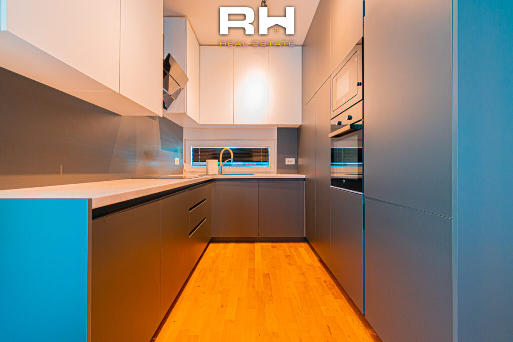 Shtëpi 205m² me #QIRA në lagjen Qershia, Çagllavicë