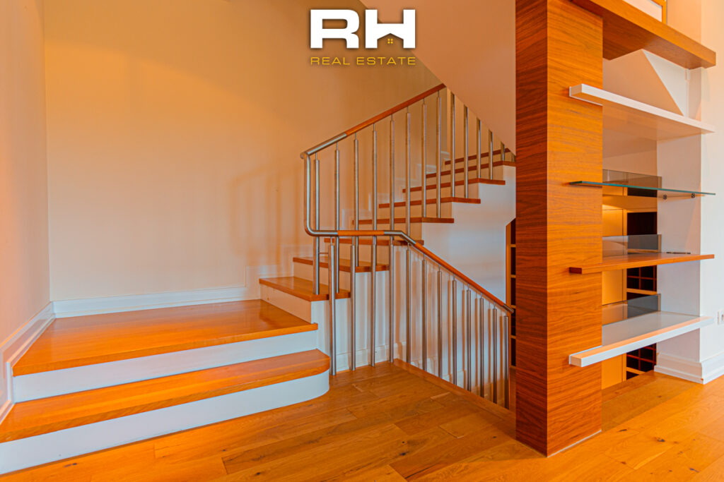 Shtëpi 275m² me #QIRA në Fshatin Ndërkombëtar