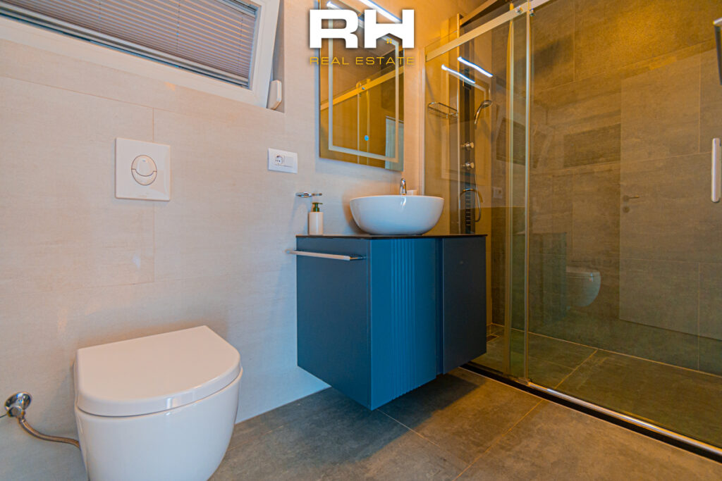 Shtëpi 205m² me #QIRA në lagjen Qershia, Çagllavicë