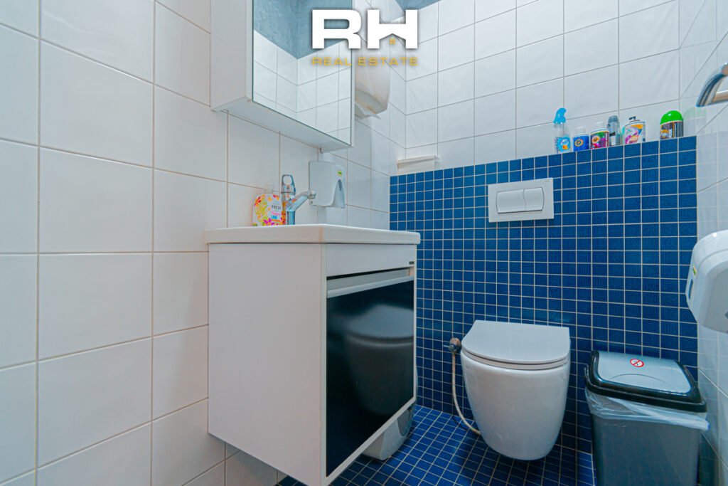 Lokal 180m² me #QIRA në Emshir