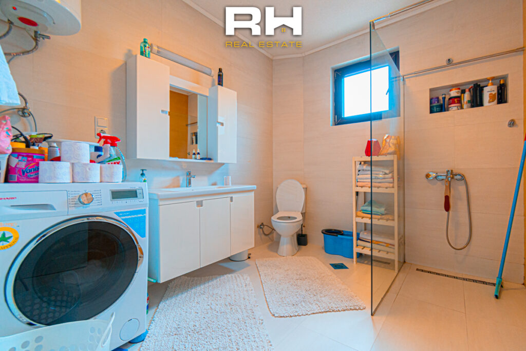 Shtëpi 180m² me #QIRA në Dragodan