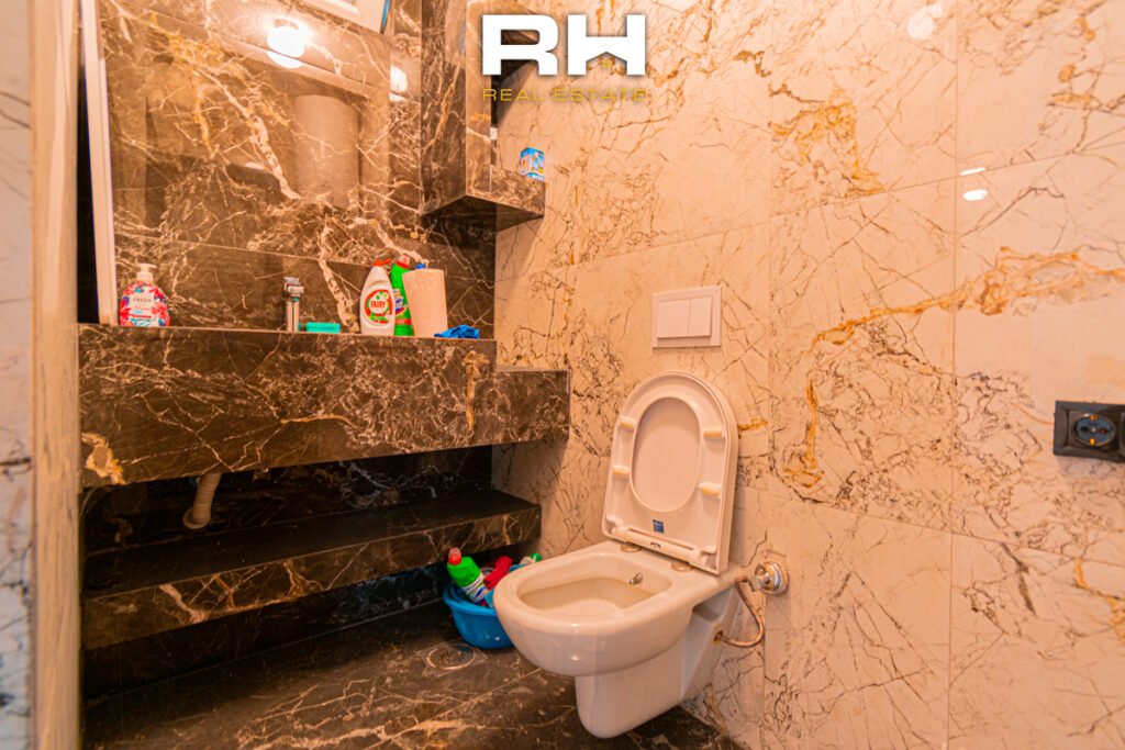 Lokal 96m² në SHITJE tek Parku i Qytetit