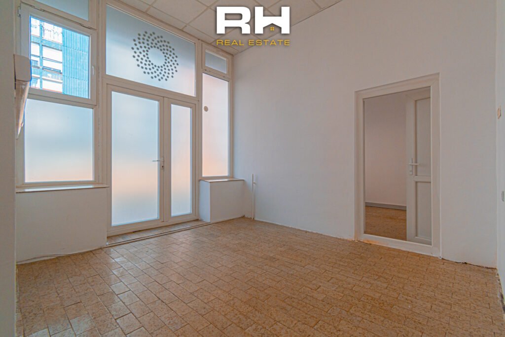 Lokal 180m² me #QIRA në Dardani