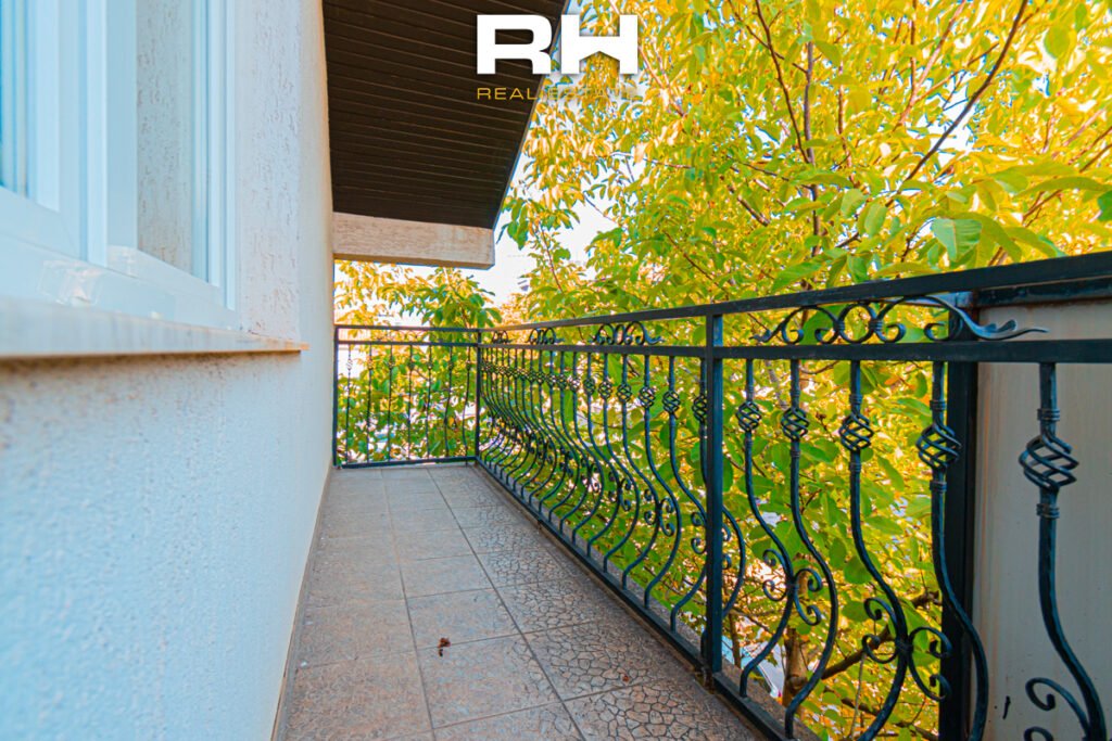 Objekt 432m² me #QIRA në Pejton