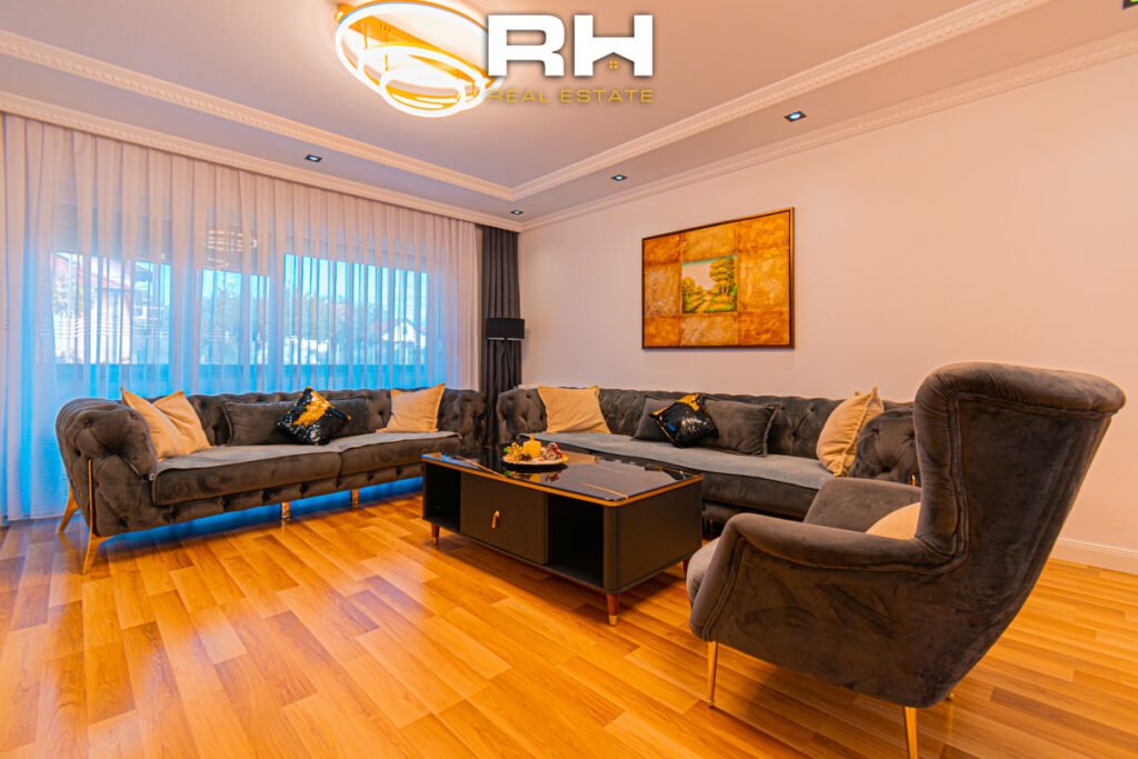 Shtëpi 345m² me #QIRA në Hajvali