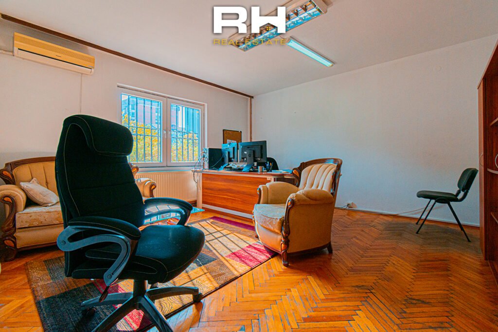 Objekt 432m² me #QIRA në Pejton