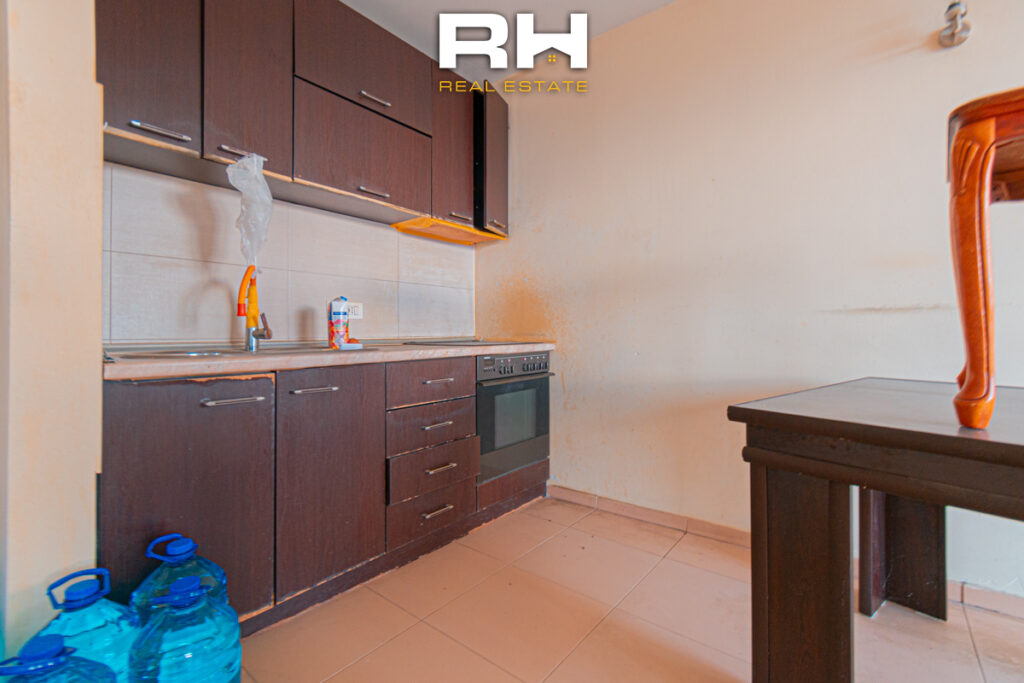 Banesë – Zyre 38m² me #QIRA në Bregun e Diellit