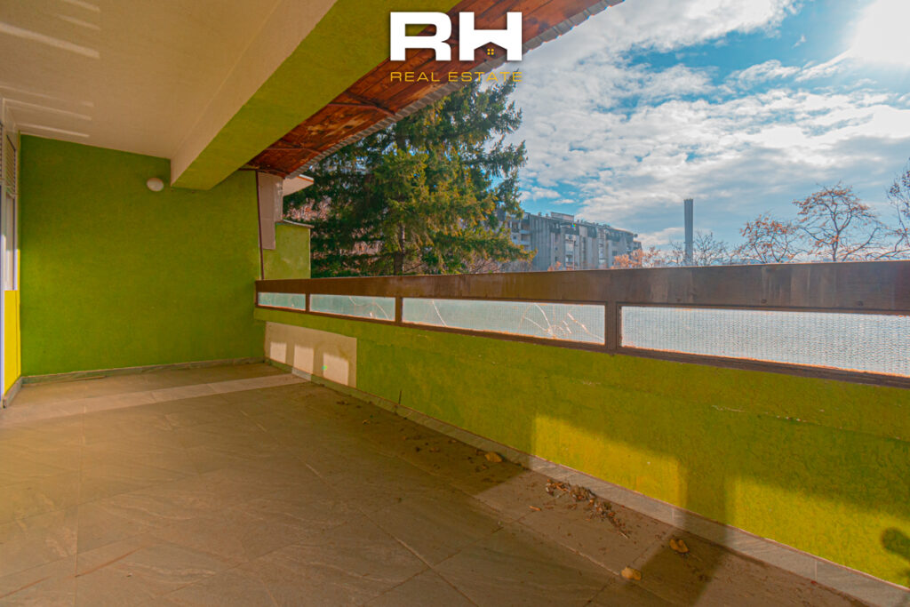 Banesë – Zyre 140m² me #QIRA në Dardani