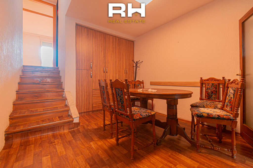 Banesë – Zyre 140m² me #QIRA në Dardani