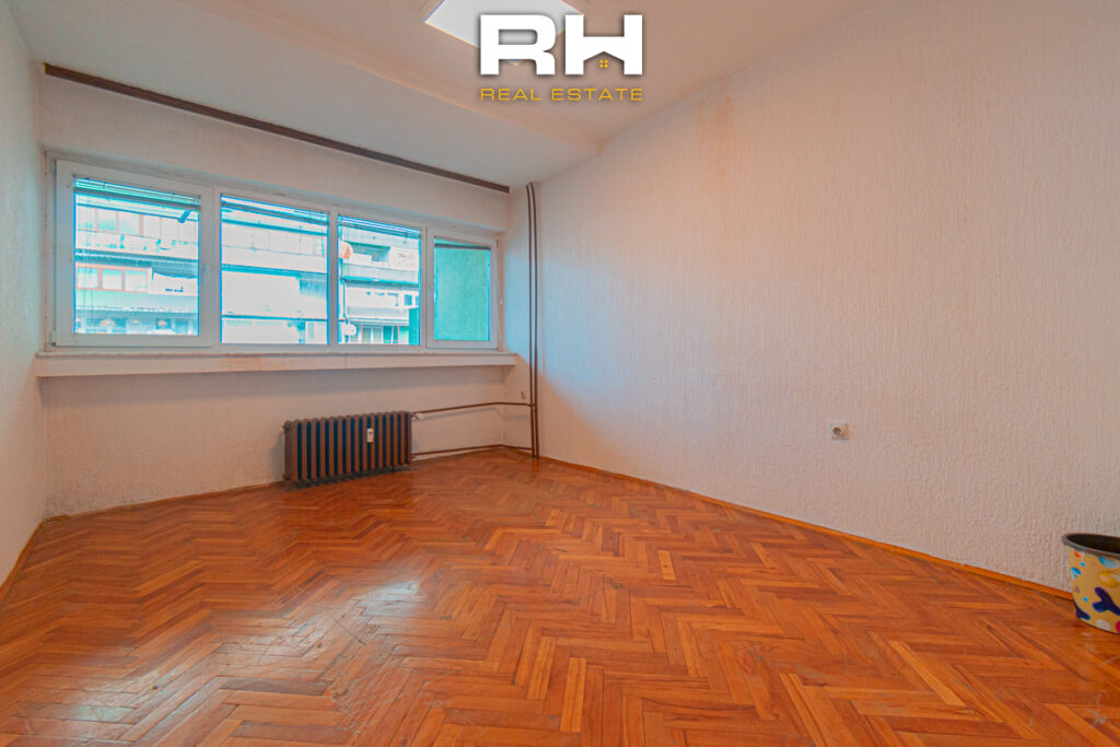 Banesë – Zyre 140m² me #QIRA në Dardani