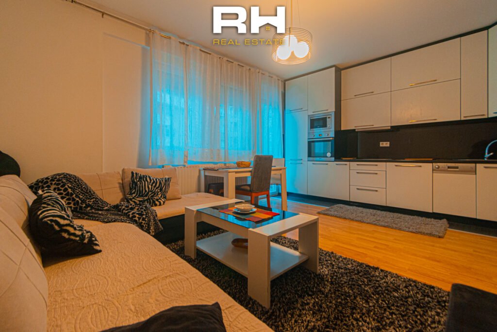 Banesë 72m² me #QIRA në lagjen Dodona