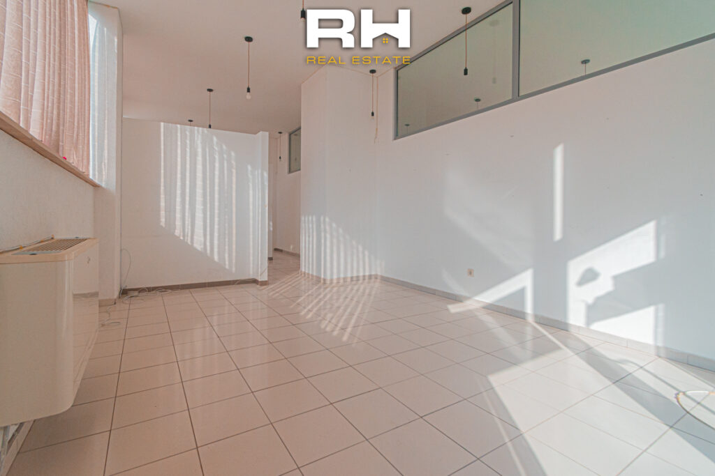 Lokal 130m² me #QIRA në Tophane