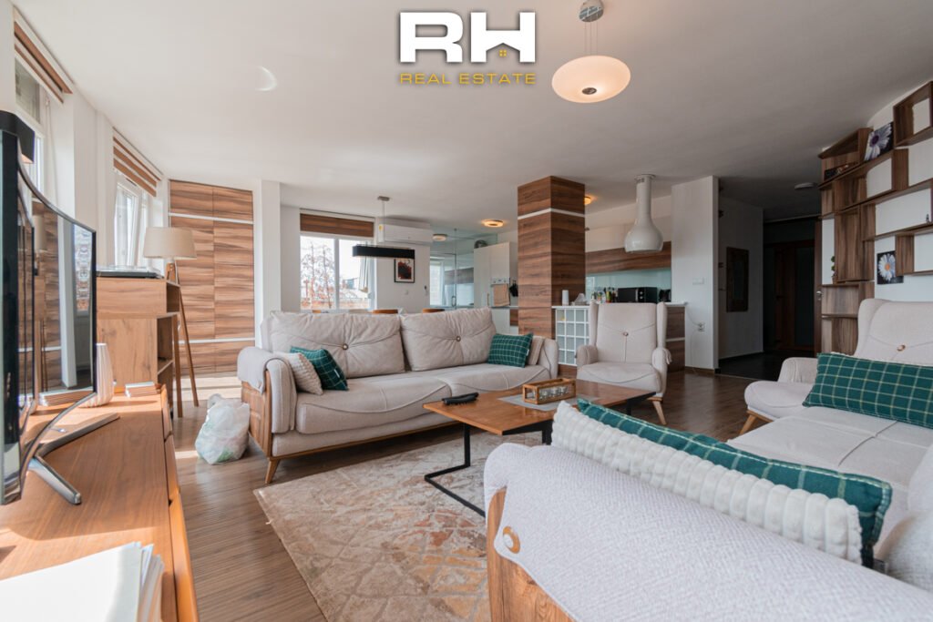 Penthouse 175m² + 52m² në SHITJE në Dragodan / Arbëri