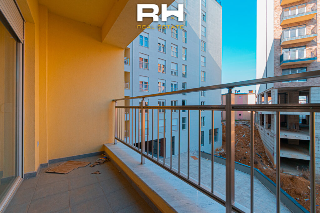 Banesë – Zyre 84m² me #QIRA te Prishtina e Re