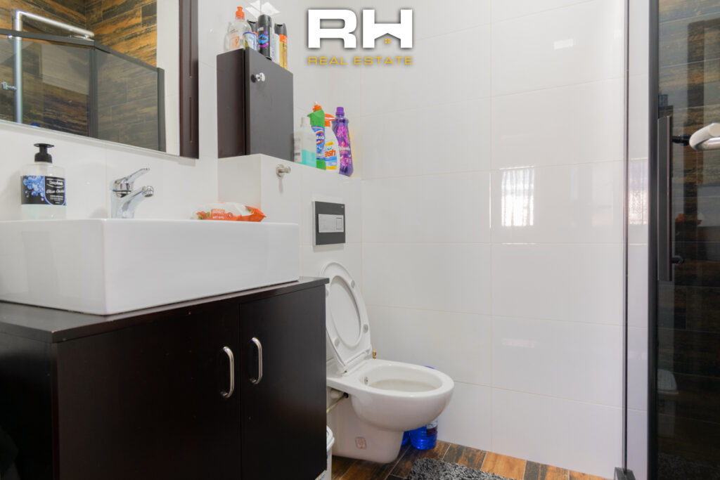 Banesë 100.2m² në SHITJE në Emshir