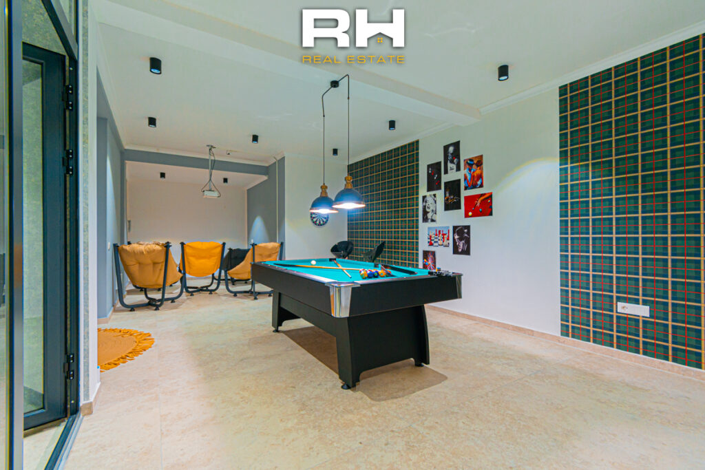 Shtëpi 352m² në SHITJE në lagjen Avenue 23, Çagllavicë