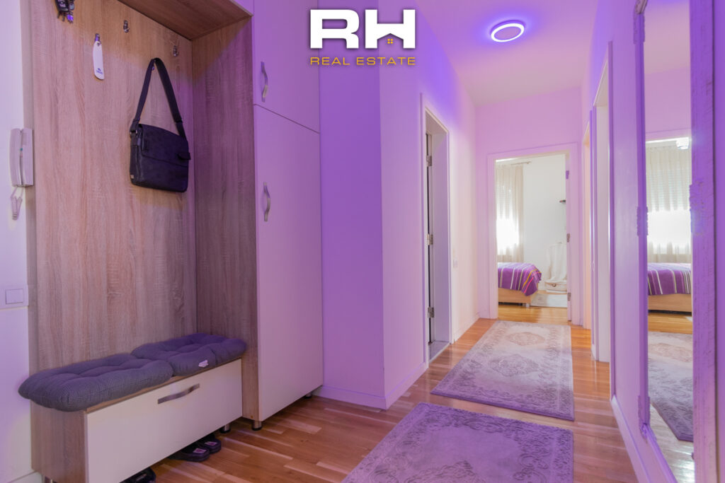 Banesë 100.2m² në SHITJE në Emshir