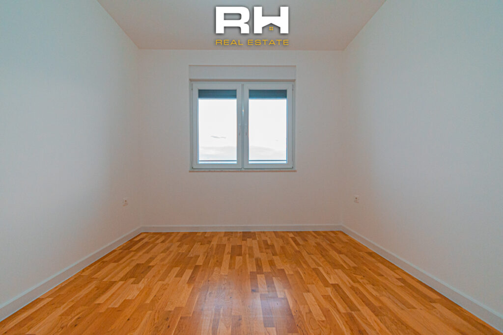 Banesë 83.5m² me #QIRA në Emshir