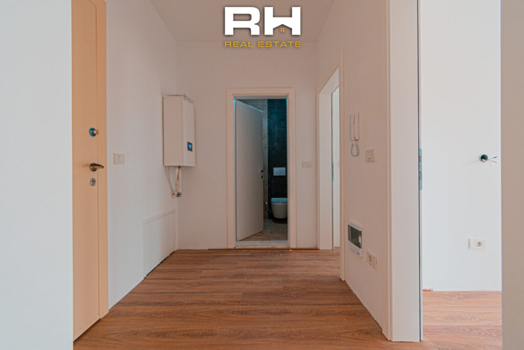 Banesa 68.4m² në SHITJE në Tophane