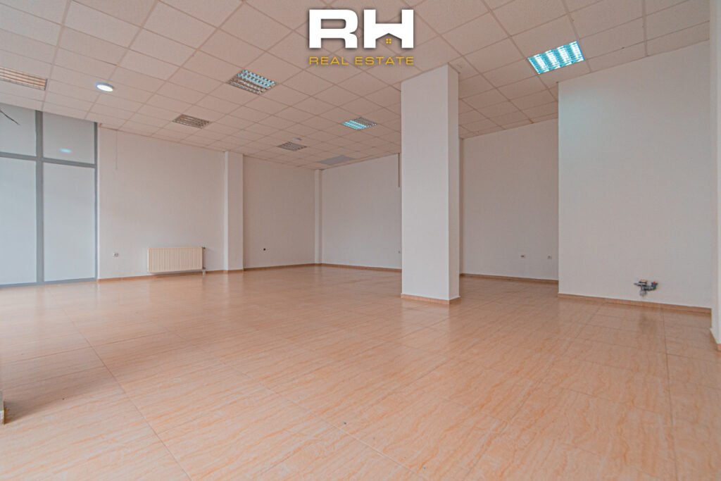 Lokal 86m² me #QIRA në Dragodan