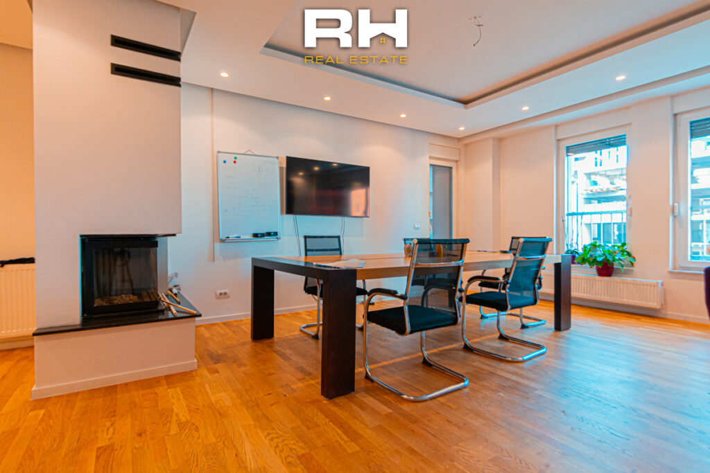 Banesë – Zyre 116m² me #QIRA në Lakrishtë