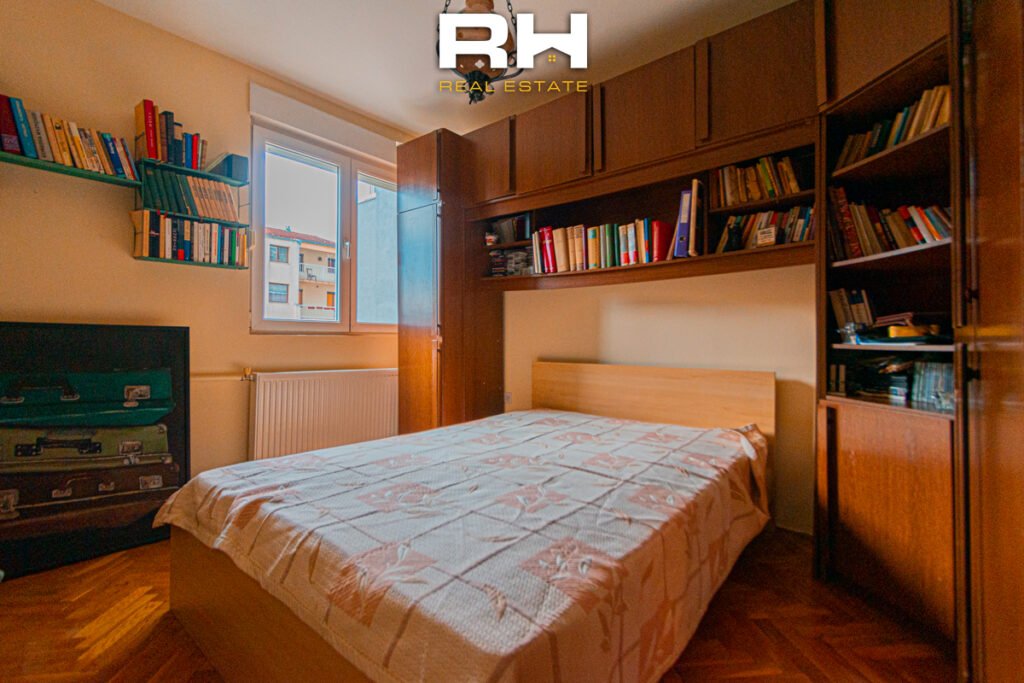 Banesë – Zyre 124m² me #QIRA në Dardani