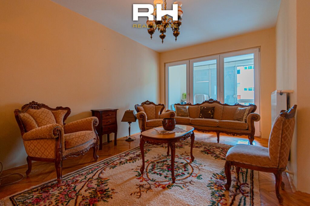 Banesë – Zyre 124m² me #QIRA në Dardani