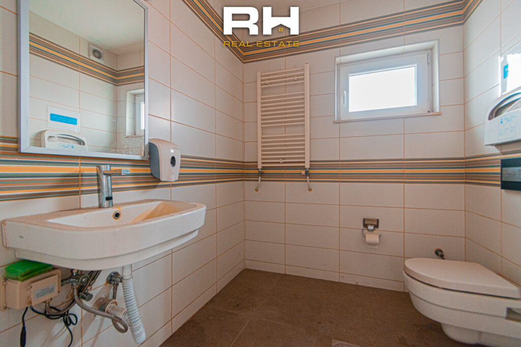 Objekt 500m² me #QIRA në Dragodan