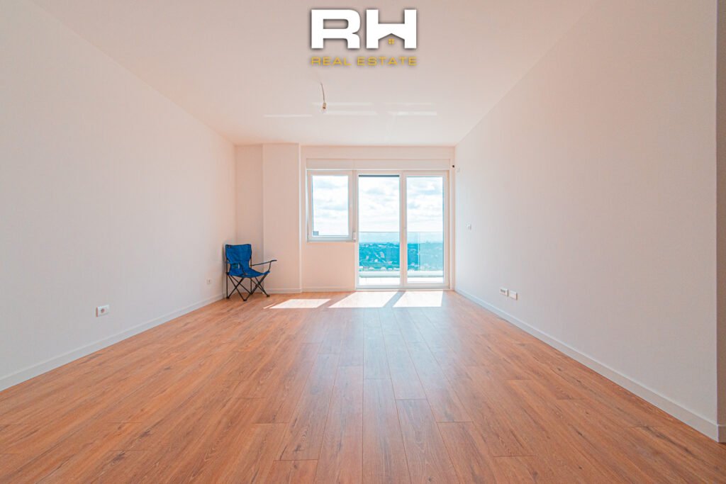 Banesë 85.5m² neto me #QIRA në lagjen Kodrina, Mati 1