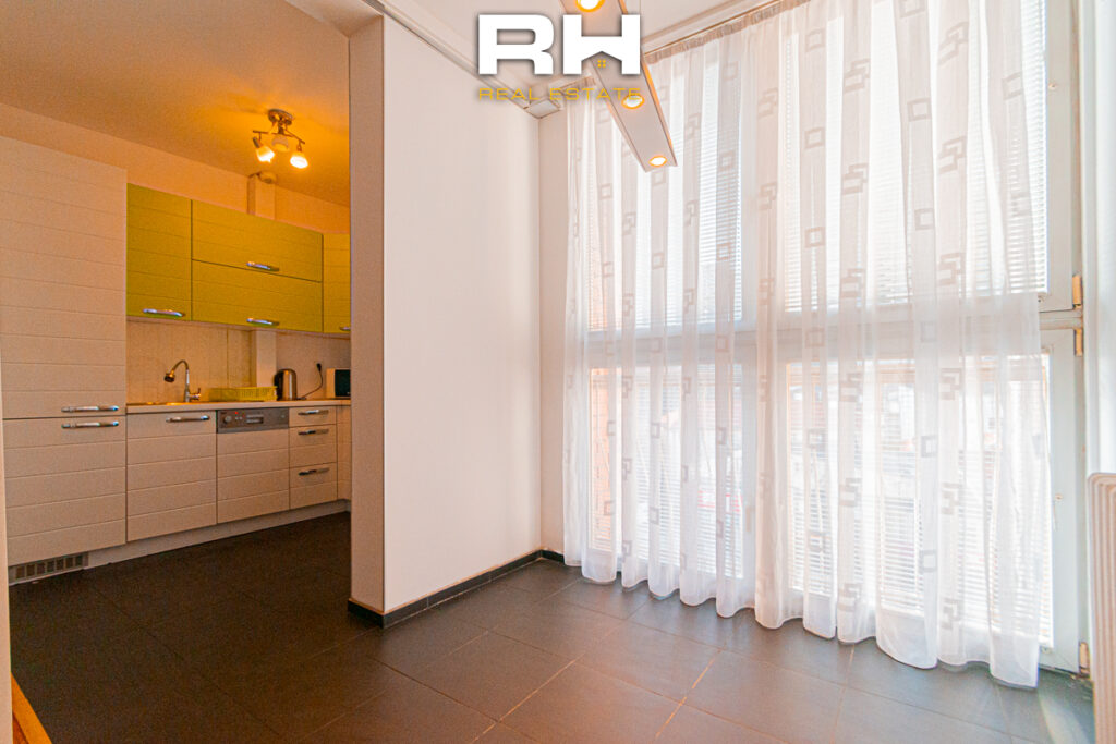 Banesë 80m² me #QIRA në Dardani