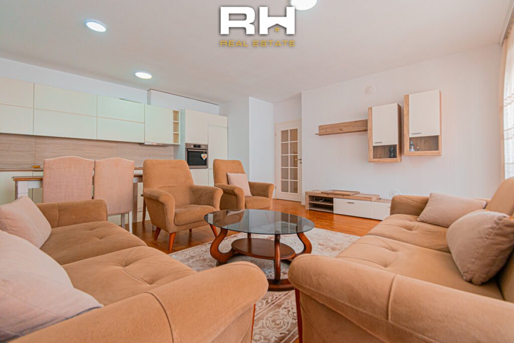 Banesë 100m² me #QIRA te Rruga B